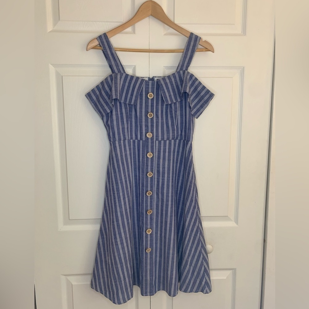 Papaya Open Shoulder Blue Striped Dress w Buttons Size S